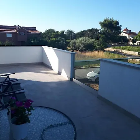 Nevenka Zaton (Zadar)